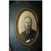 Image 1 : Oval Picture Frame
