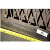 Image 2 : Louvered Grate