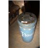 Image 1 : Old Heavy Cream Can