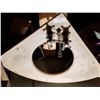 Image 2 : Marble Corner Sink WIth Taps
