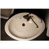 Image 1 : White Sink With Tap