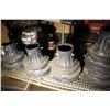 Image 3 : 9 Cast Iron Lamp Post Bases