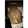 Image 1 : Cast Resin Table Top Or Wall Hanging