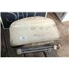 Image 1 : Antique Baby Scale