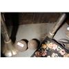Image 1 : 2 Cannon Balls (Very Heavy)