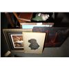 Image 1 : Lot-3 Pictures, 1 String Art