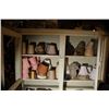 Image 2 : Tray Lot-Lamp Shades