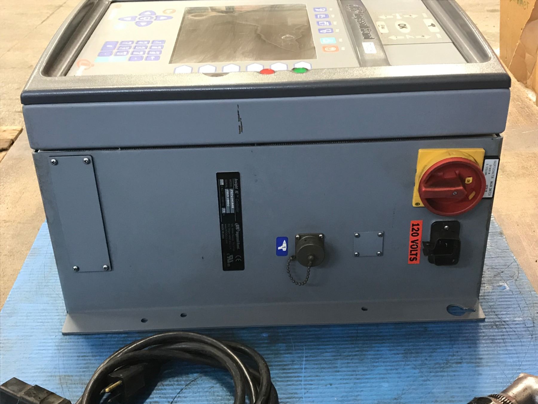 INGERSOLL RAND PD1G1A1AAN INSIGHT IC CONTROLLER W/ DEA40N3S6TL DRIVER ...