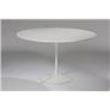 Image 1 : Eero Saarinen Dining table