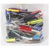 Image 1 : BAG OF ASSORTED HAND TOOLS