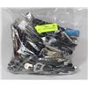 Image 1 : BAG OF ASSORTED CORK SCREWS