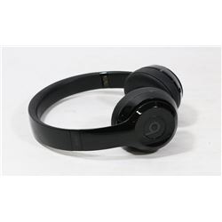 SOLO BEATS BY DR DRE BLACK NO CORDS OR POWER