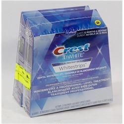 LOT OF 2 CREST 3D WHITE STRIPS.