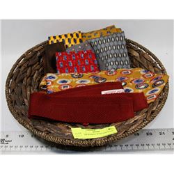 WICKER BASKET WITH ASSORTED TIES