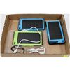 Image 1 : LOT OF 3 NEW EDDIE BAUER SOLAR POWER BANKS 6000MA