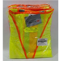 4 NEW SAFETY VESTS 3M BRAND