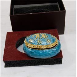 GLASS EGG JEWELRY BOX