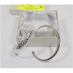 3PC SILVER PLATED WOMEN BANGLE BRACELETS.