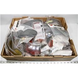 FLAT OF NEW SNOW BOARD / SKI LENSES