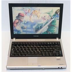 TOSHIBA SATELLITE WIN 7 PRO LAPTOP WITH AC ADAPTOR
