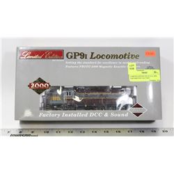 LIMITED EDITION HO SCALE GP9I LOCOMOTIVE FACTORY