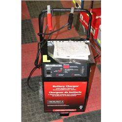 MOTOMASTER DIGITAL BATTERY CHARGER WITH BOOSTER