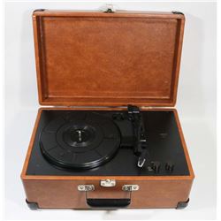 CROSLEY PORTABLE TURNTABLE