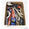 Image 1 : FLAT OF ALL MASTERCRAFT TOOLS, INCLUDING A STEP UP