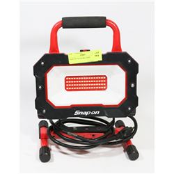 SNAP ON LED WORK LIGHT