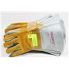 Image 1 : 8 NEW PAIRS OF WELDER GLOVES