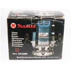 18) MAKITA 1/2" ROUTER.