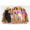 Image 1 : FLAT OF VINTAGE BARBIES