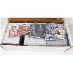 APPROX 1300 VARIOUS HOCKEY CARDS.