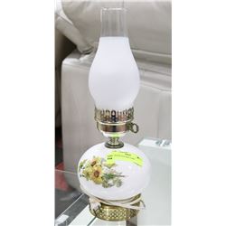 VINTAGE ELECTRIC SUNFLOWER OIL LAMP STYLE LAMP.