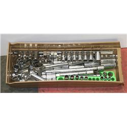 LOT OF CRAFTSMAN 1/2" SOCKETS/RATCHET