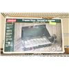 Image 1 : COLEMAN 3 BURNER PROPANE STOVE