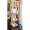 Image 1 : LADDER SHELF 21"X71" TALL.