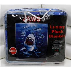 NEW! "JAWS" LUXURY PLUSH BLANKET (QUEEN)