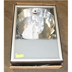 LARGE COMMERCIAL EXTERIOR LIGHT