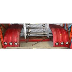 LOT OF 4 POLY RED TANDEM AXEL FENDERS
