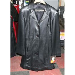 LADIES LARGE LEATHER COAT, NEW MADE IN CANADA