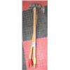 Image 1 : LOT INCLUDING SPLITTING AXE AND 8LB SLEDGE HAMMER