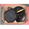 Image 1 : 3) BOX OF ASSORTED CAST IRON PANS