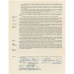 Nellie Fox 1962 Chicago White Sox Signed Player Contract