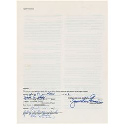 Wade Boggs 1986 Boston Red Sox Signed Player Contract (AL Batting Champion)