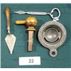 Image 1 : FOUR PIECES ANTIQUE COLLECTIBLES