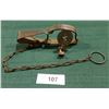 Image 1 : ANTIQUE ONEIDA VICTOR ANIMAL TRAP