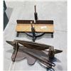 Image 1 : STANLEY NO. 60 SAW GUIDE & ANTIQUE ANGLE CUTTER FOR TRIM