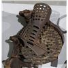Image 2 : ANTIQUE NEVER FAIL CAST IRON CORN COB HUSKER