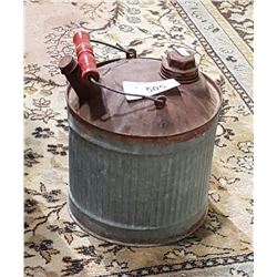 VINTAGE GALVANIZED 1 GALLON FUEL CAN